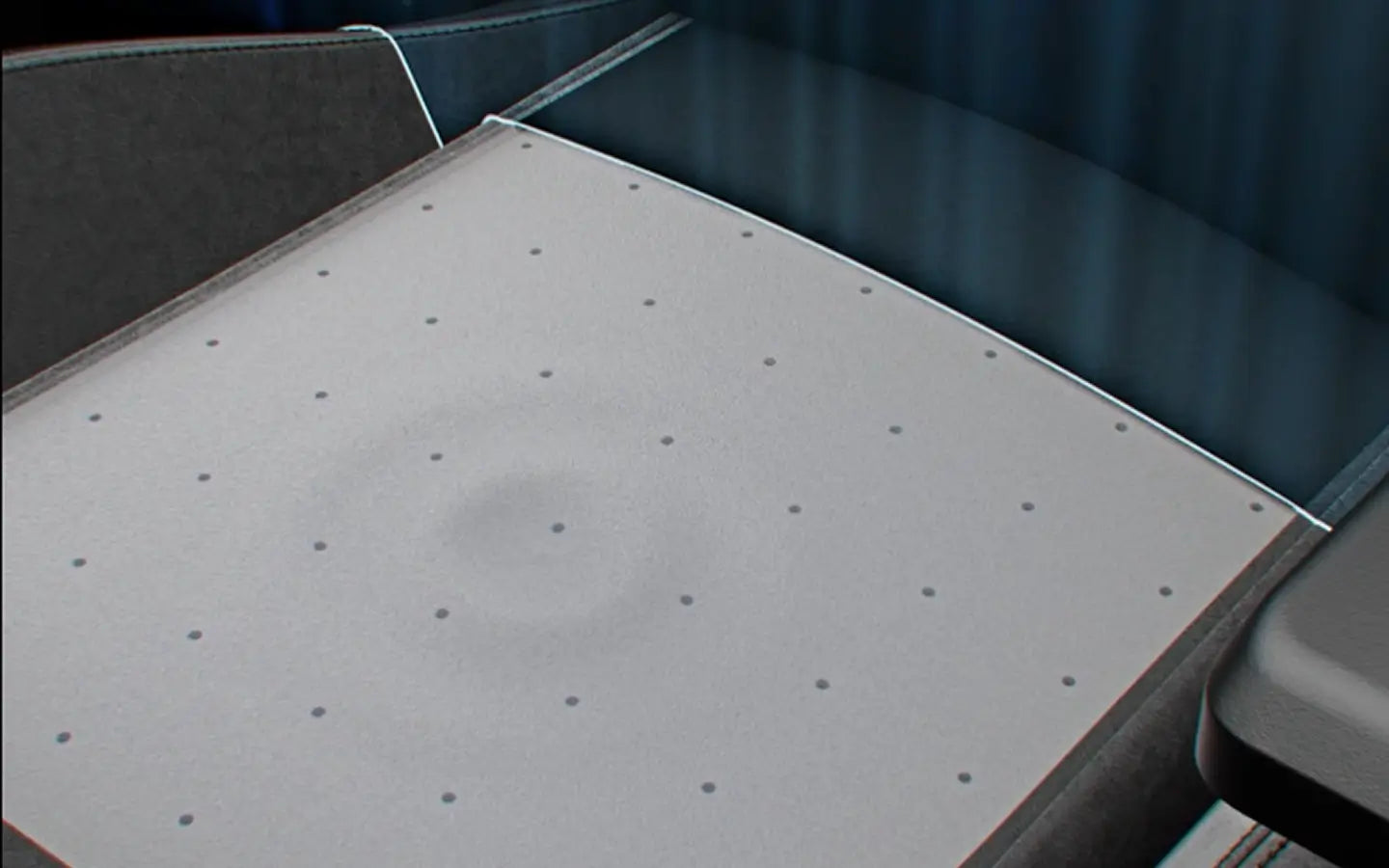 Blacklyte Tessuto innescato4 volte più traspirante rispetto al tessuto standard